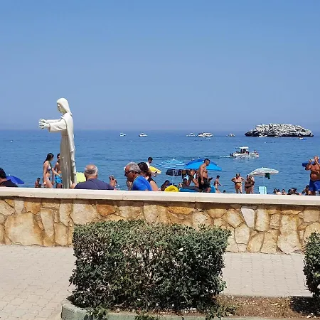 Casa Tranquilla E Luminosa Con Terrazzo A Due Passi Dal Mare * Brolo