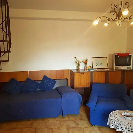Apartmán Casa Tranquilla E Luminosa Con Terrazzo A Due Passi Dal Mare *
