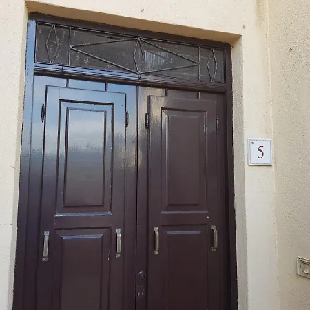 Casa Tranquilla E Luminosa Con Terrazzo A Due Passi Dal Mare *