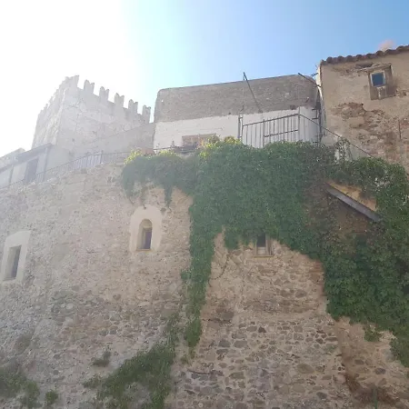 Casa Tranquilla E Luminosa Con Terrazzo A Due Passi Dal Mare Apartmán Brolo