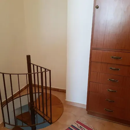 Casa Tranquilla E Luminosa Con Terrazzo A Due Passi Dal Mare Apartmán